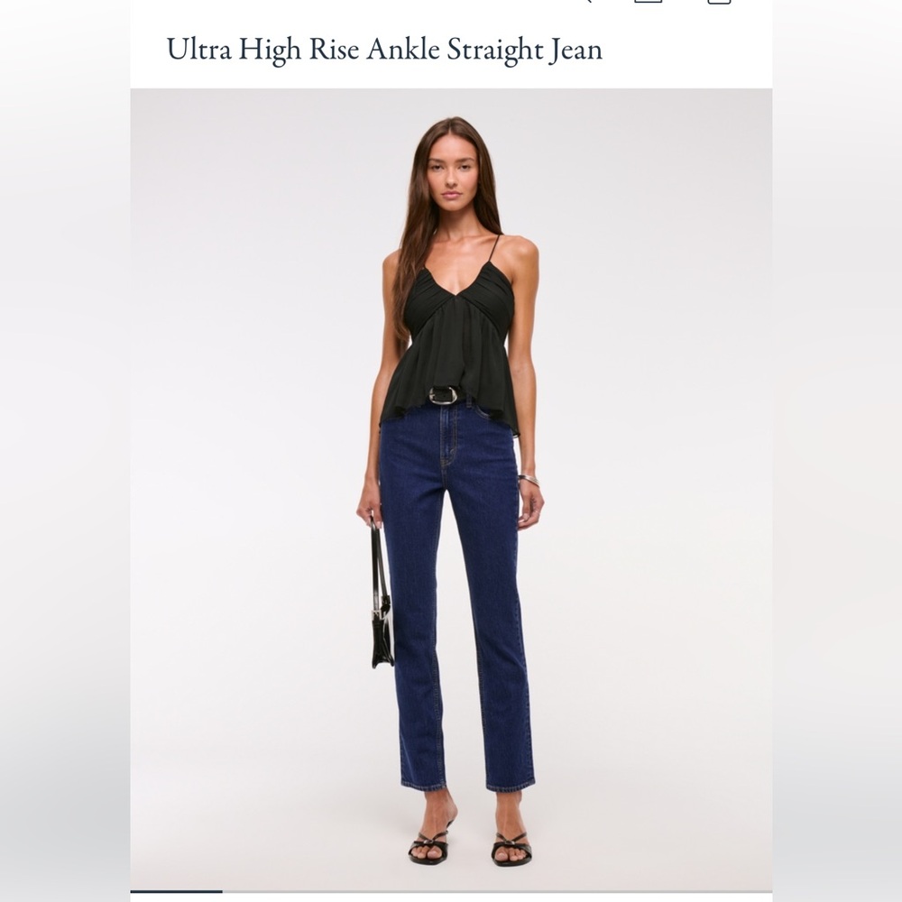 Size 25 Abercrombie ultra high rise straight jean dark wash